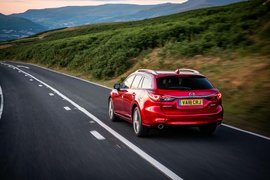  Mazda6 Tourer (GJ) 2018 года  (UK) (фото 28 из 38)